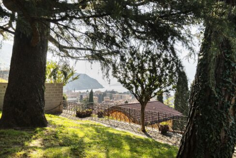 Villa D'Epoca Lago Como con Giardino - Bellano