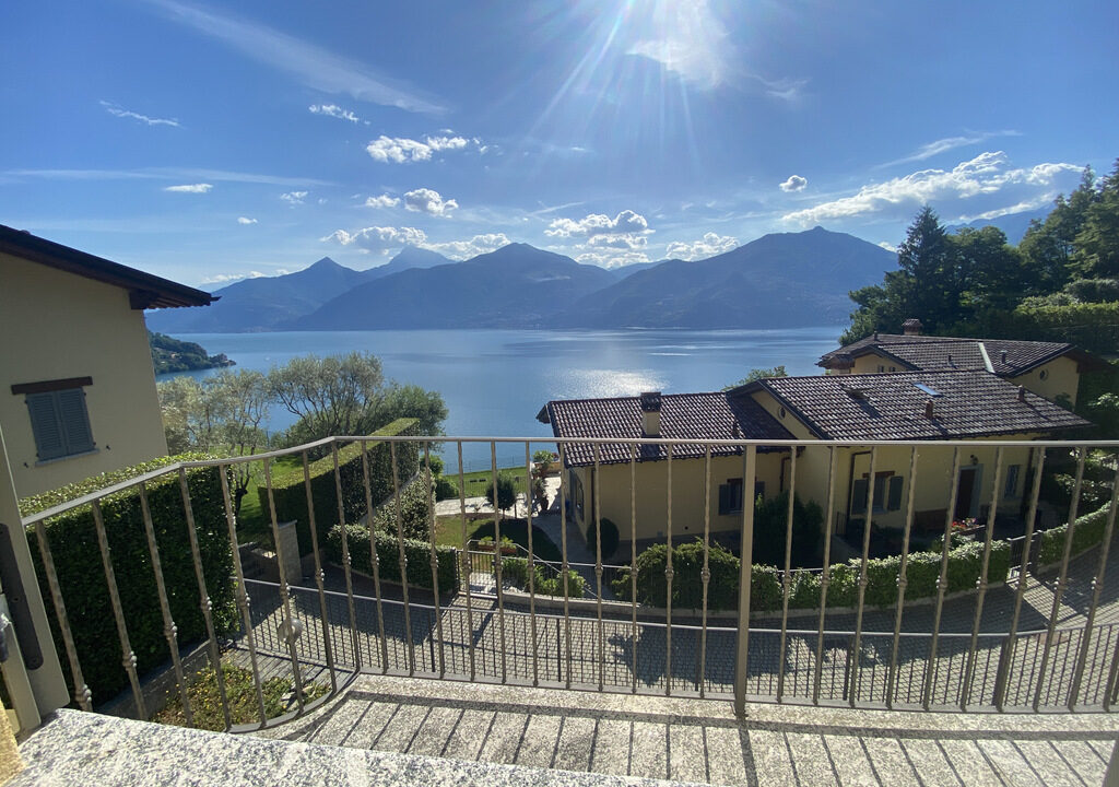 Lago Como Menaggio Casa con Vista Lago Giardino balcone