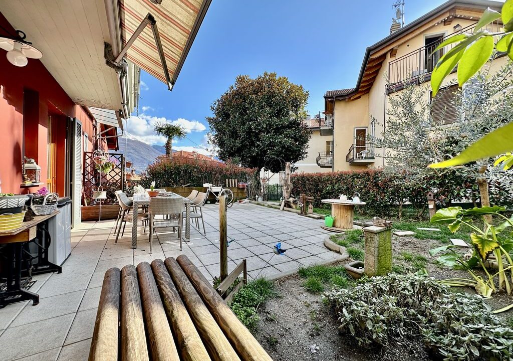 Appartamento Pianello del Lario Lago Como con giardino