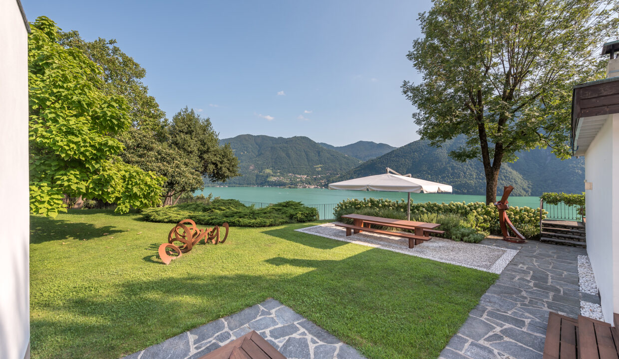 Lago Lugano Valsolda Villa con Piscina, Terreno e Vista Lago-15