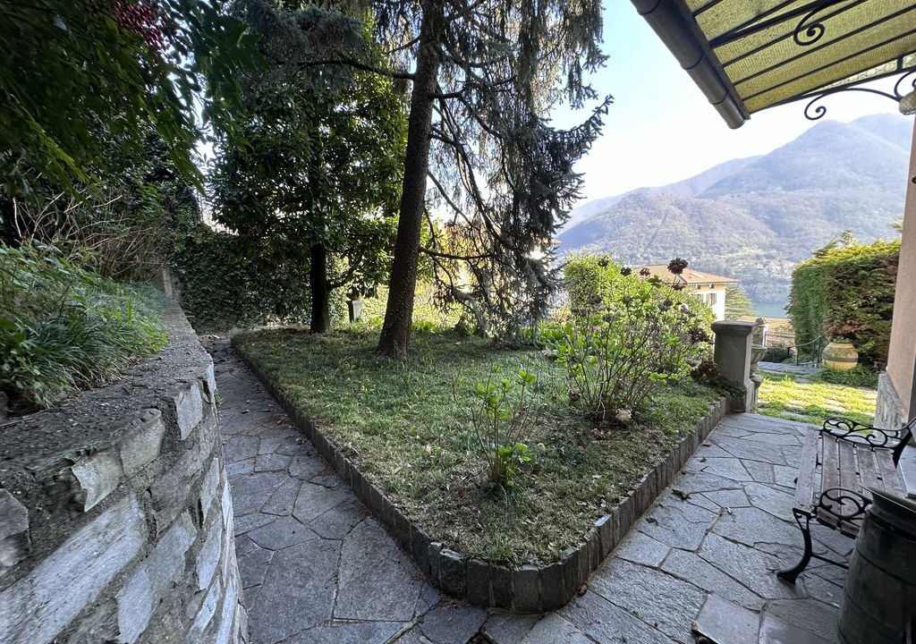 Villa Lago Como Moltrasio Con Giardino24