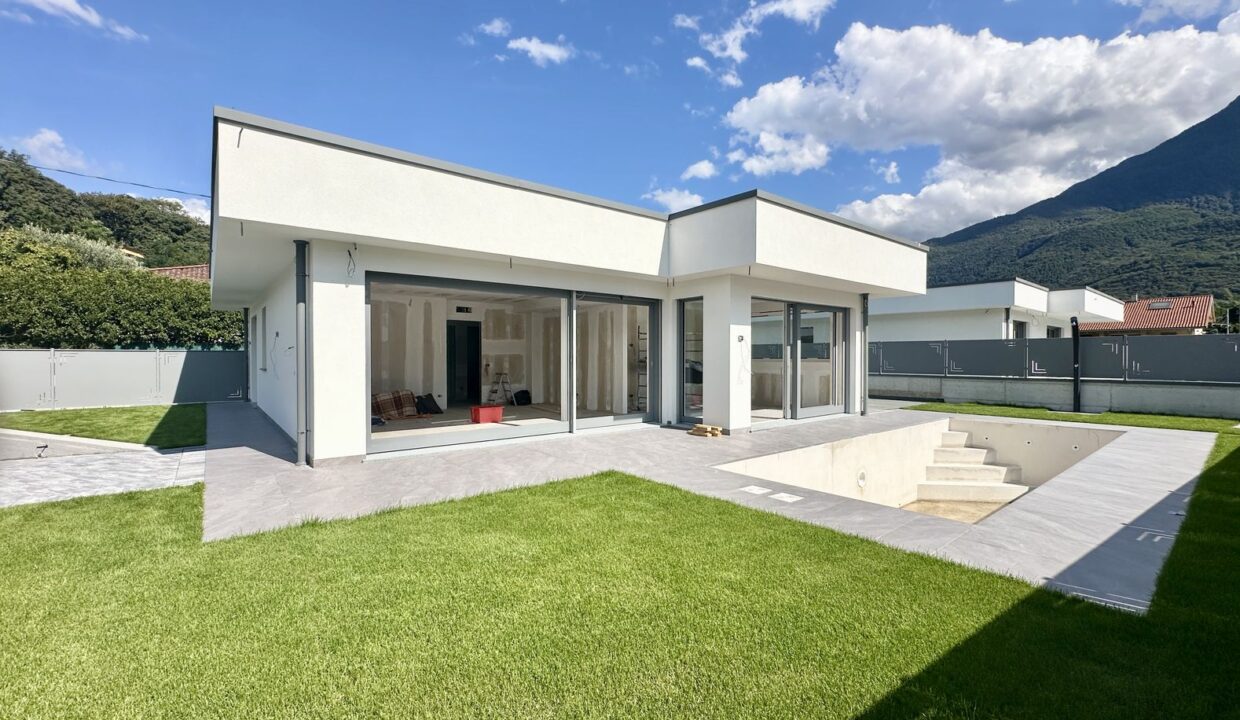 Villa Colico Lago Como con Piscina e Giardino