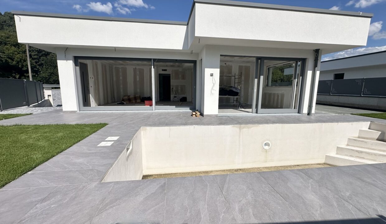 Villa Colico Lago Como con Piscina e Giardino