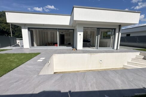 Villa Colico Lago Como con Piscina e Giardino