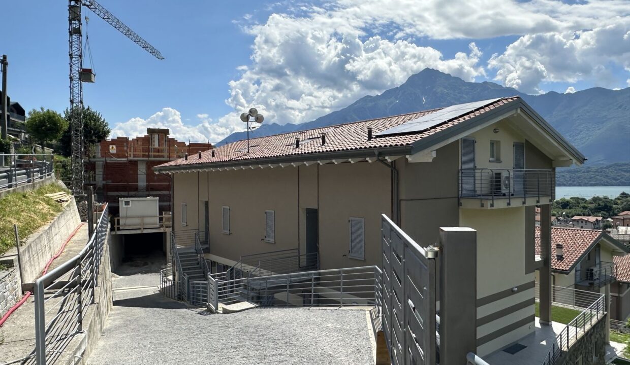 Lago Como Domaso Appartamenti Residence con Piscina