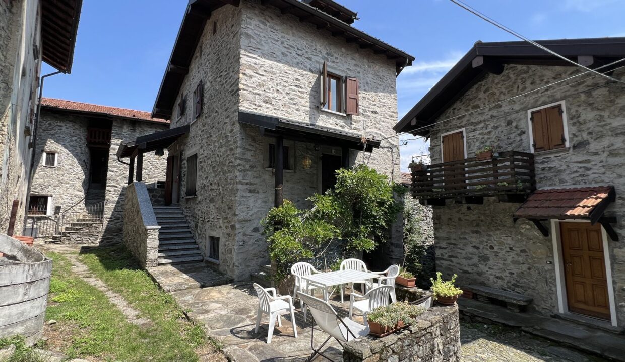 Domaso Collinare Porzione di Casa Vista Lago Como