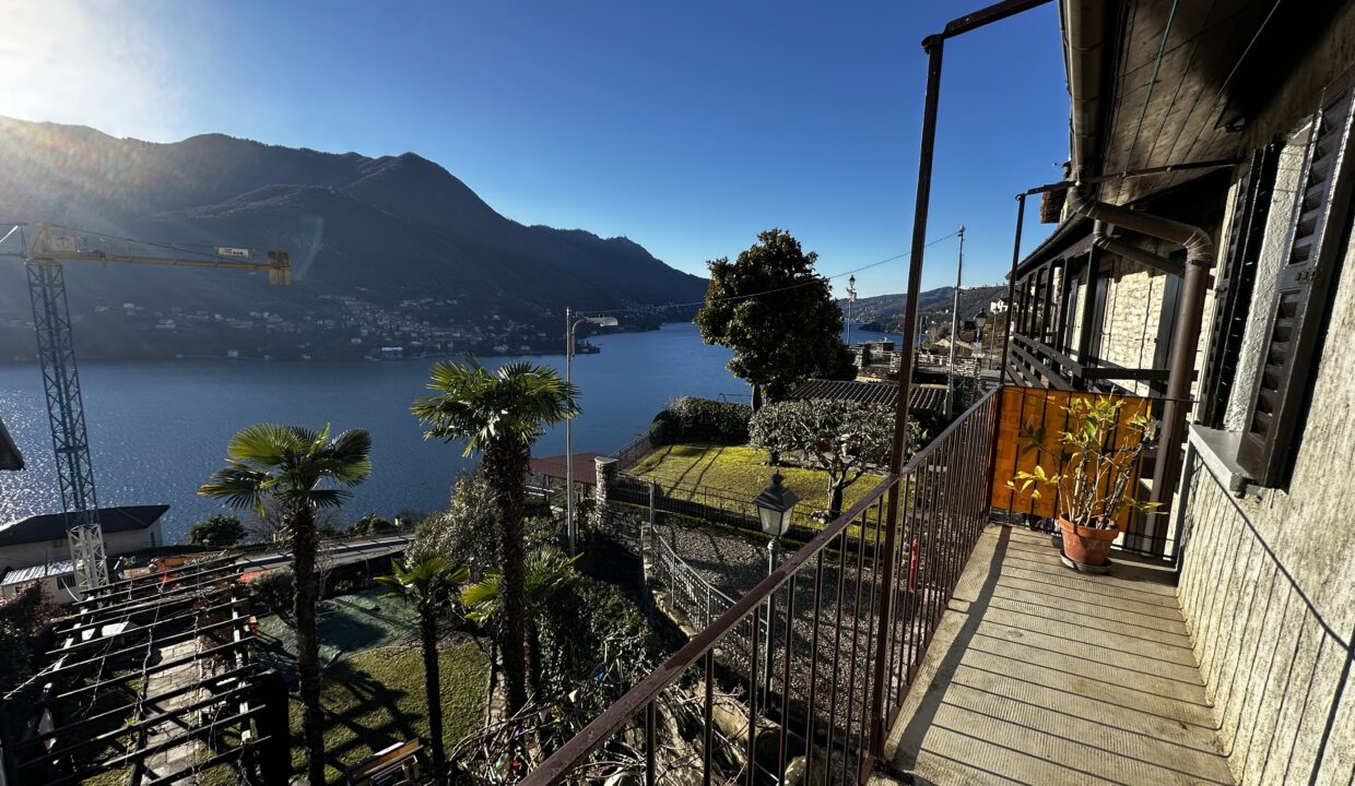 Carate Urio Porzione di Casa con Vista Lago vista