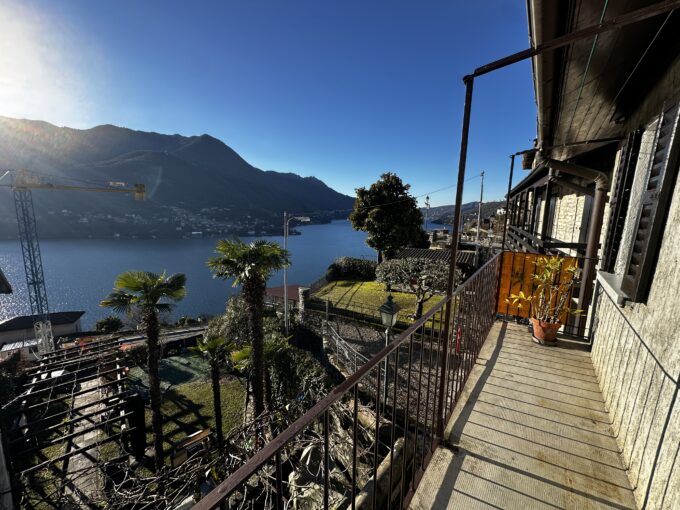 Carate Urio Porzione di Casa con Vista Lago vista