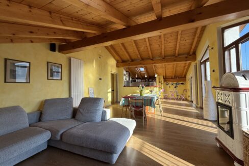 Cremia Casa con Giardino e Piscina16