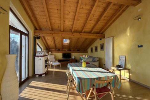 Cremia Casa con Giardino e Piscina20