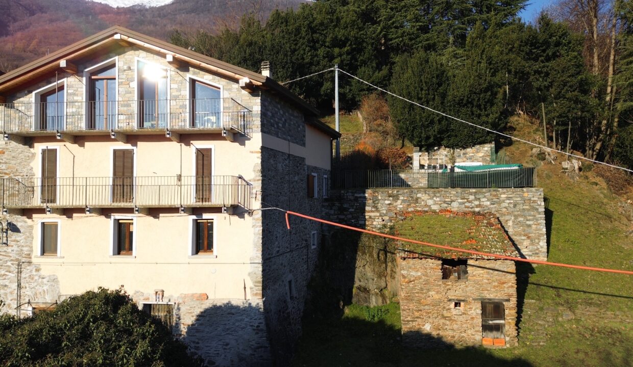 Cremia Casa con Giardino e Piscina