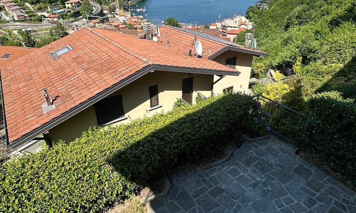 Argegno appartamento con Vista Lago10