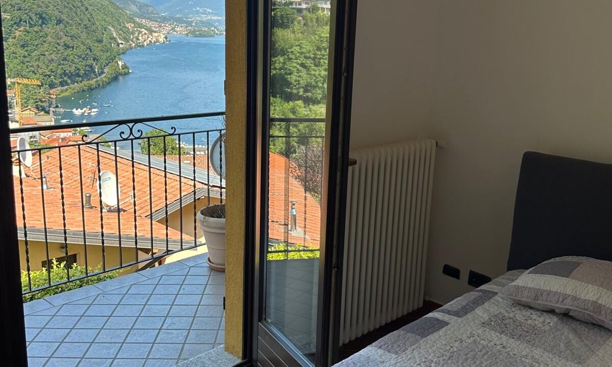 Argegno appartamento con Vista Lago12