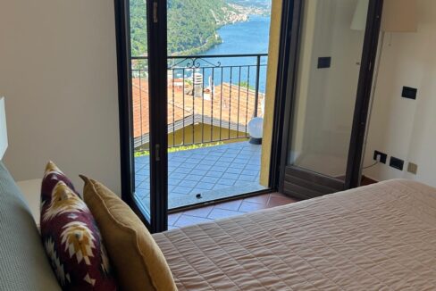 Argegno appartamento con Vista Lago15