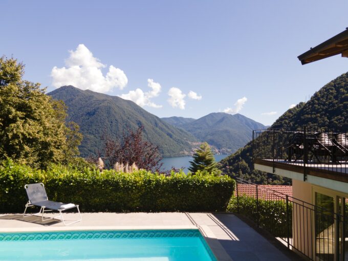 Argegno Bellissima Villa con Piscina, Giardino e Vista Lago vsita lago