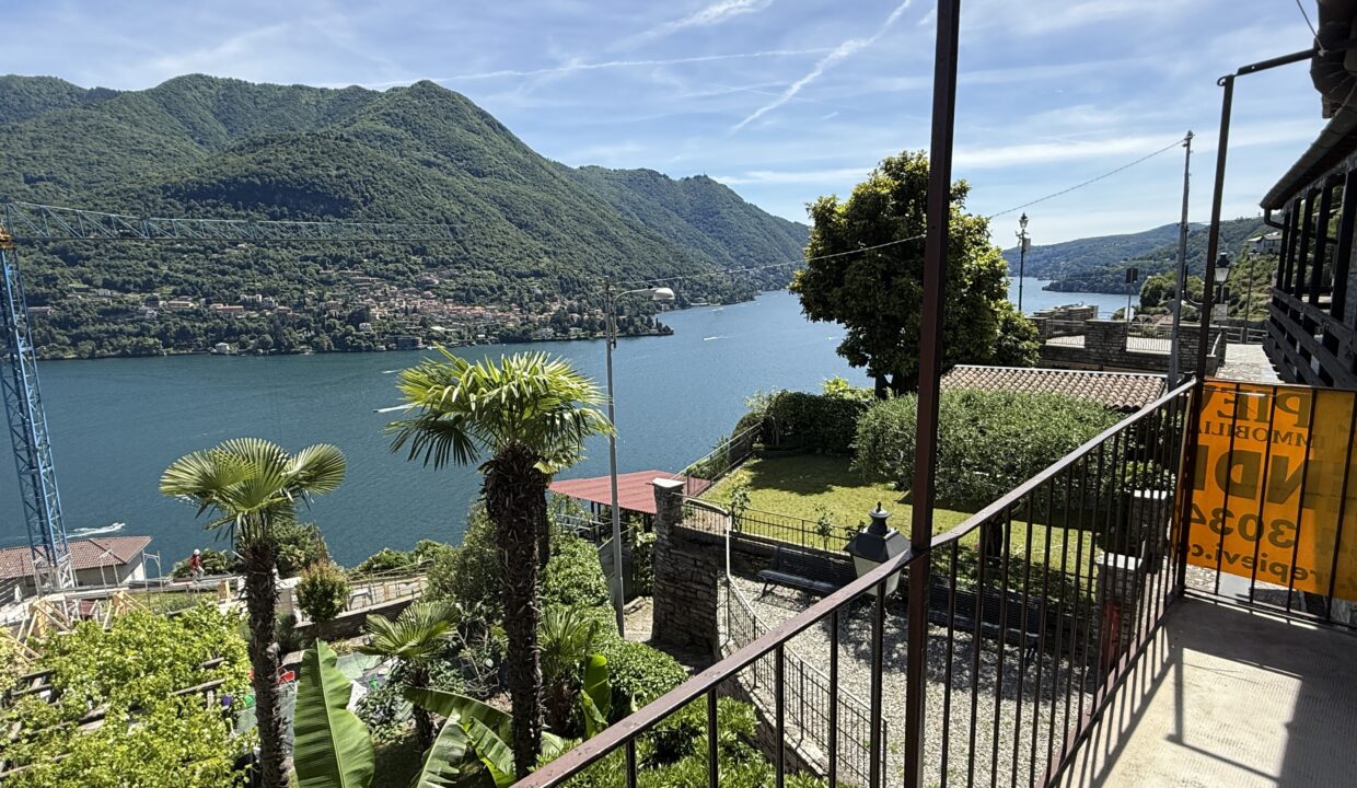Casa Carate Urio con Vista Lago esterno