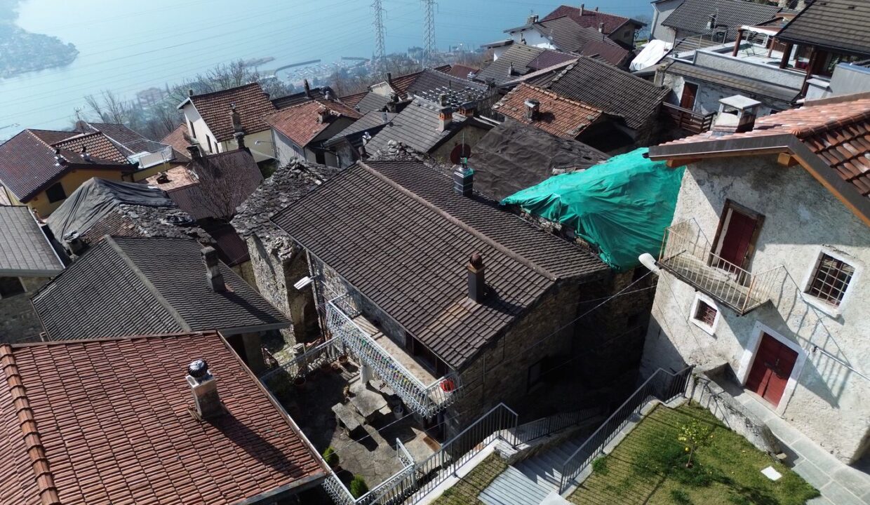 Rustico con Terrazzo sul Lago di Como - Montemezzo