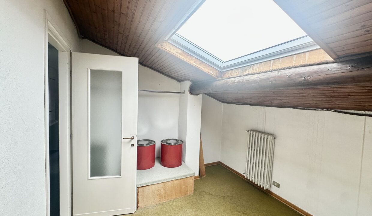 Domaso Appartamento con Terrazzo Vista Lago Como