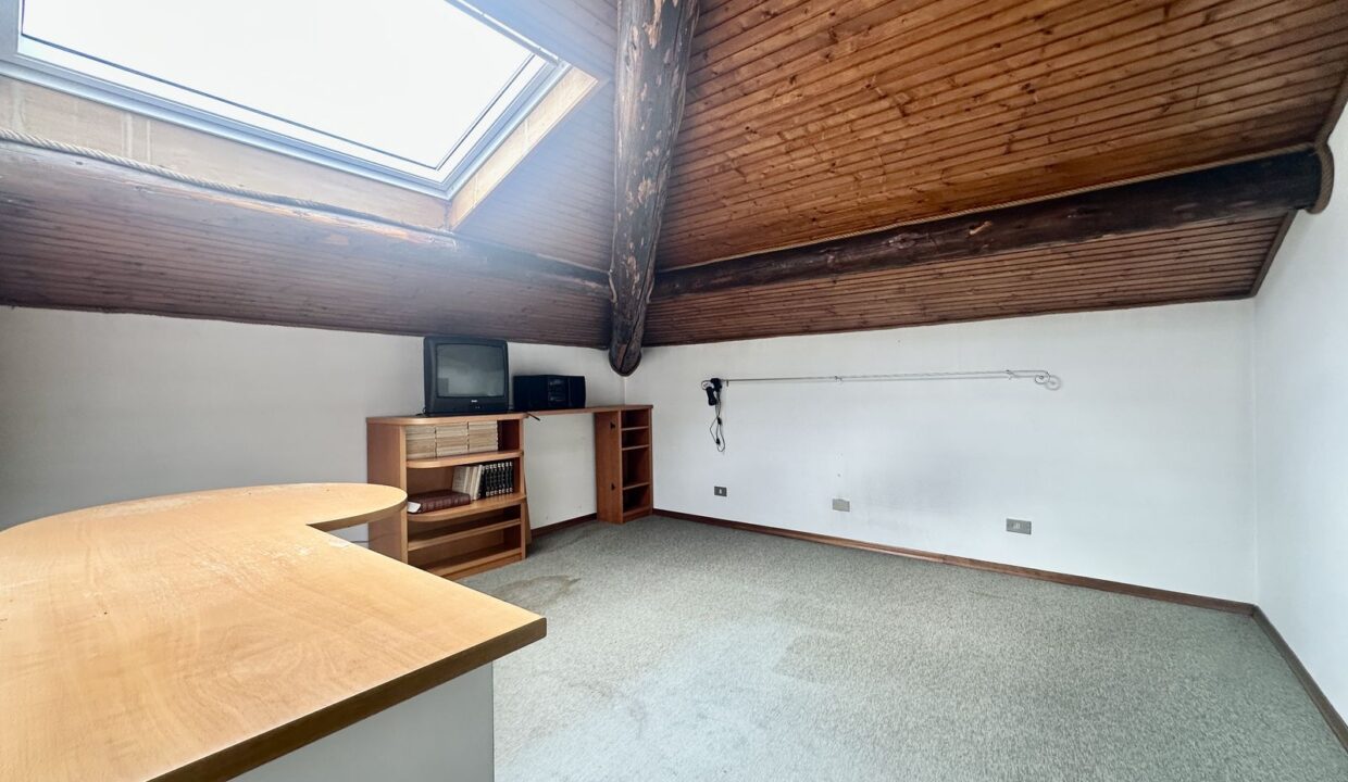 Domaso Appartamento con Terrazzo Vista Lago Como