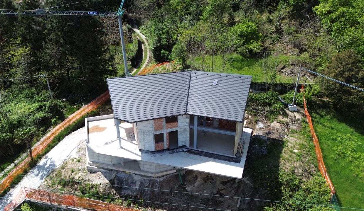 Villa Pianello del Lario con Terreno e Vista Lago