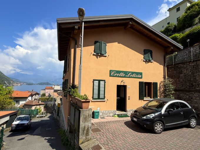 Appartamento Argegno Arredato con Posto Auto