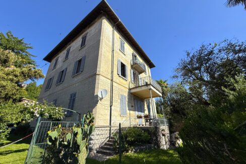Menaggio Appartamento in Villa D'epoca con Posto auto