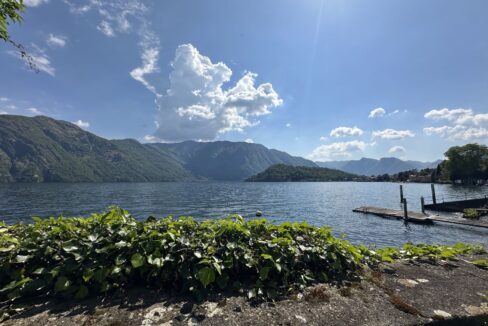 Proprietà Fronte Lago Tremezzina Mezzegra con Giardino