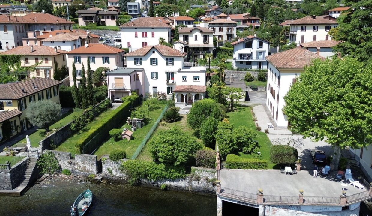 Proprietà Fronte Lago Tremezzina Mezzegra con Giardino