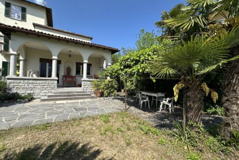 Proprietà Fronte Lago Tremezzina Mezzegra con Giardino