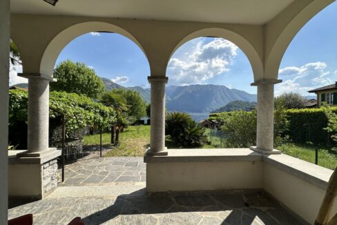 Proprietà Fronte Lago Tremezzina Mezzegra con Giardino