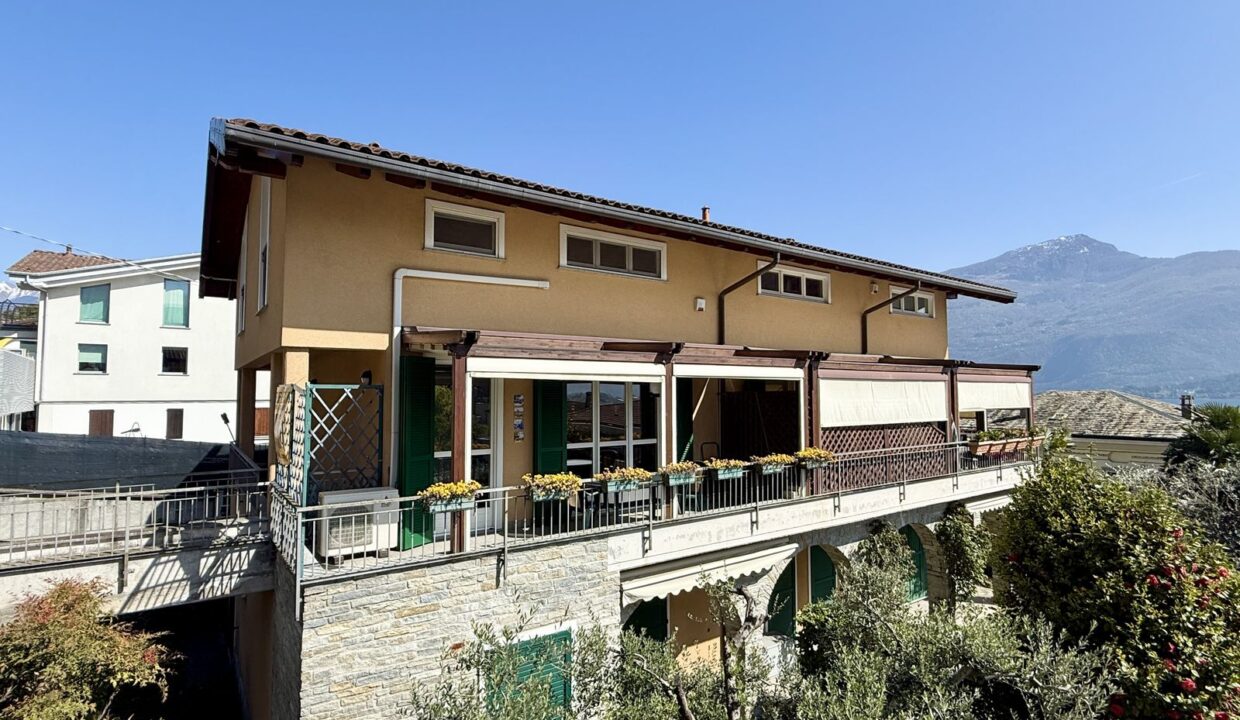 Appartamento Domaso con Terrazzo Vista Lago