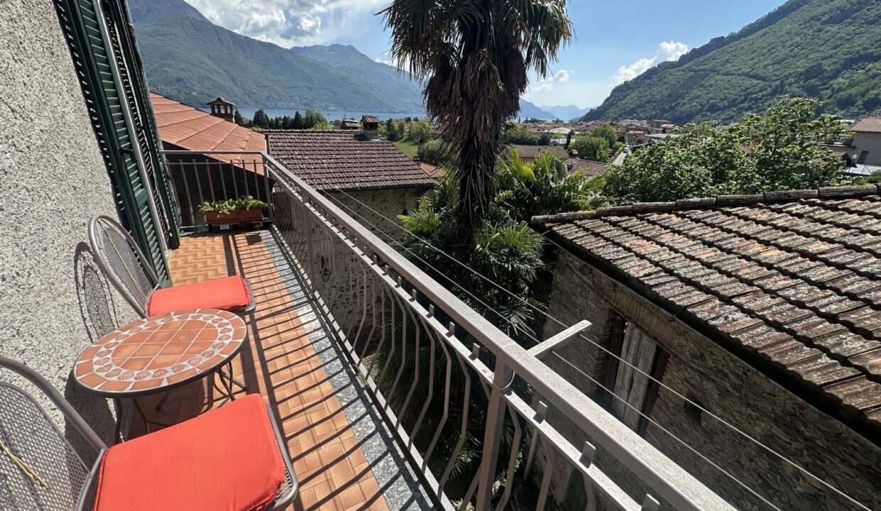 Appartamento Dongo Lago Como