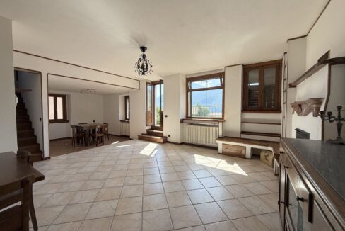 Appartamento Dongo con Terrazzo