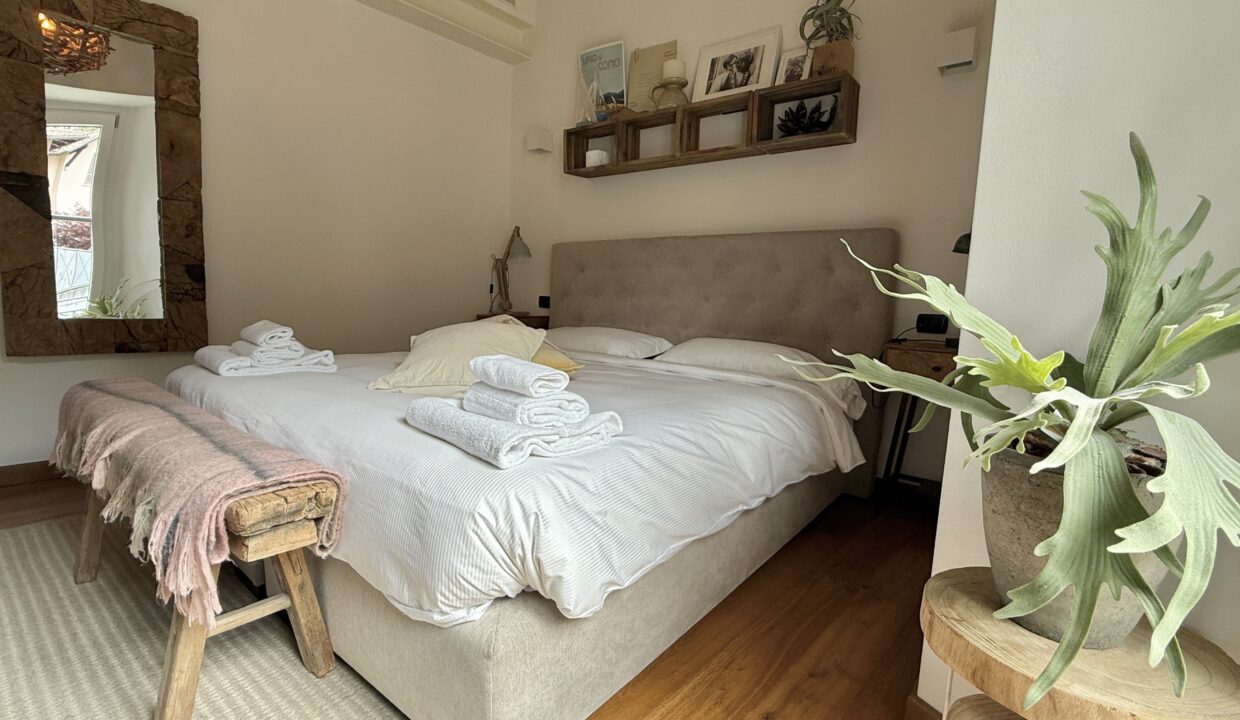 Appartamento Menaggio in Centro con Giardino, Piscina e Posto Auto4
