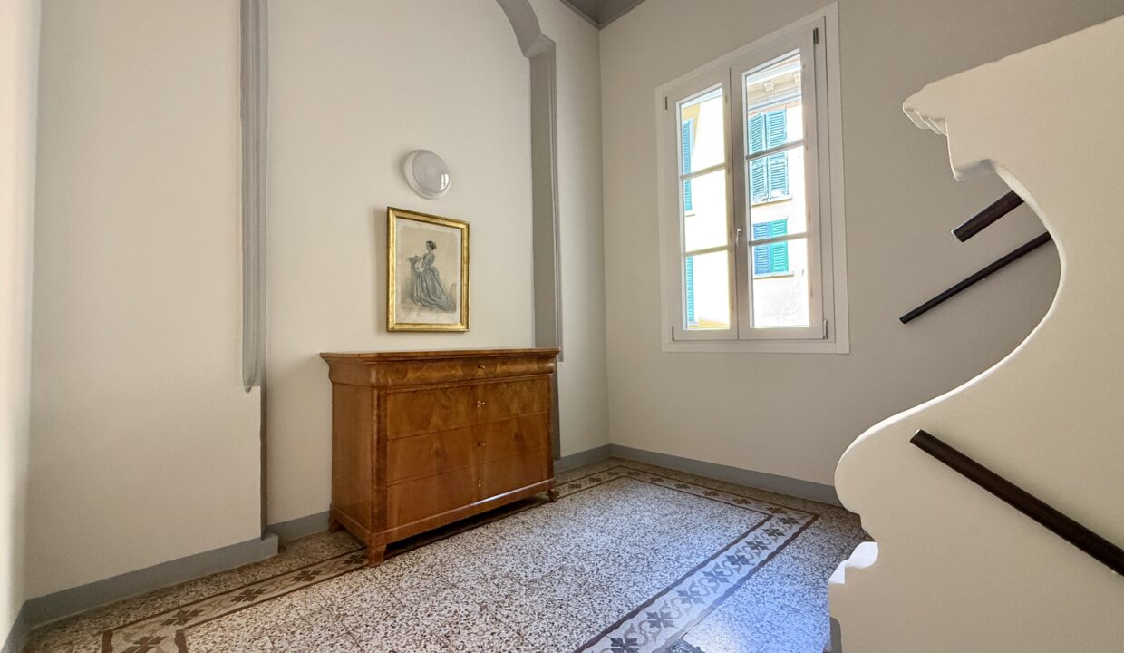 Appartamento Menaggio in Centro con Giardino, Piscina e Posto Auto46
