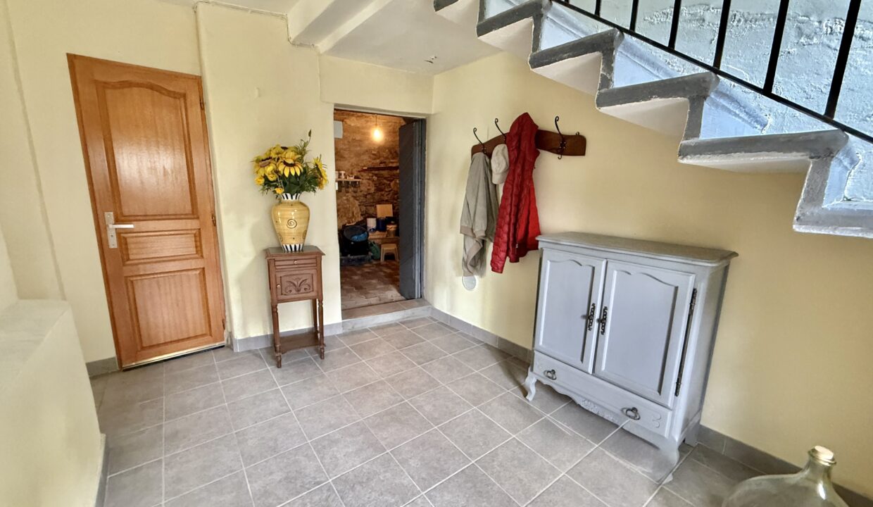 Plesio Porzione di Casa con Balcone e vista Lago