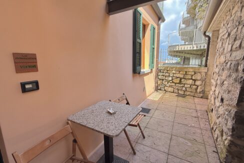 Argegno Appartamento Arredato con Posto Auto