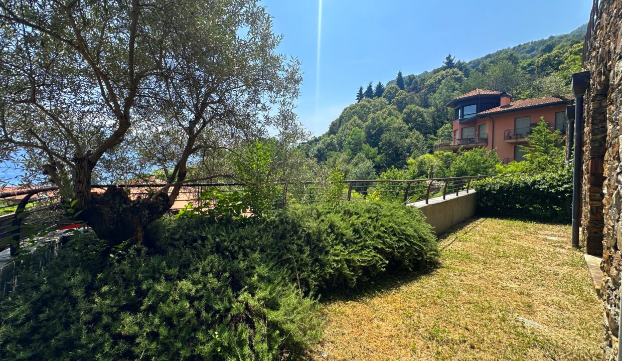 Menaggio Appartamento con Piscina e Vista Lago12