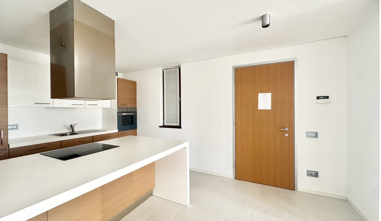 Menaggio Appartamento con Piscina e Vista Lago2