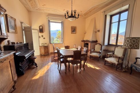 Menaggio Appartamento in Villa D'epoca con Posto auto 15