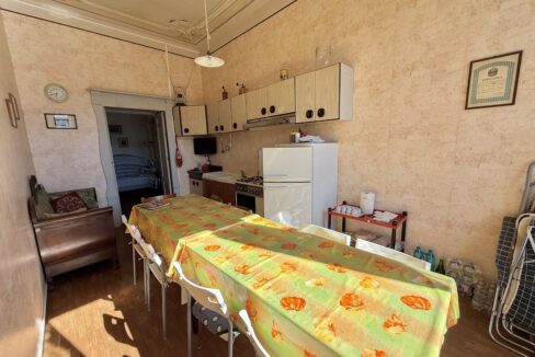 Menaggio Appartamento in Villa D'epoca con Posto auto 19