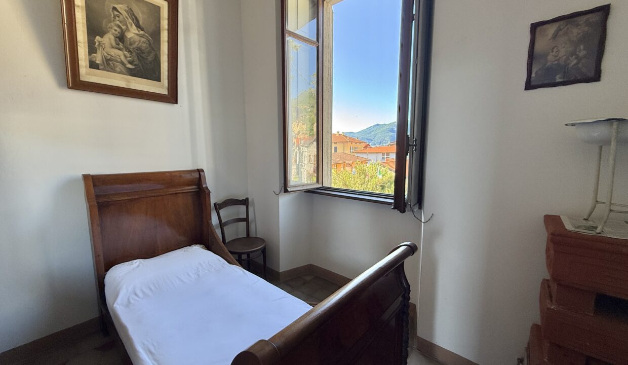 Menaggio Appartamento in Villa D'epoca con Posto auto 4