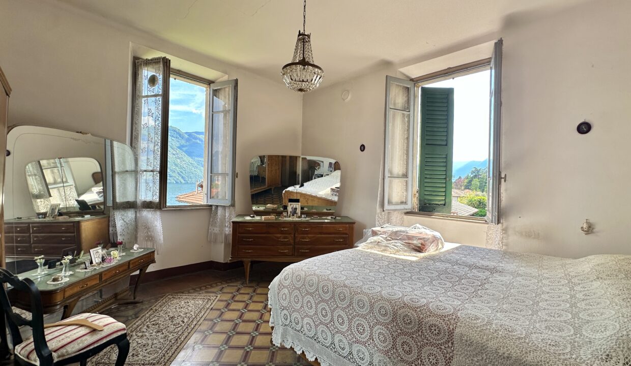 Mezzegra Appartamento con Giardino e Vista Lago 1