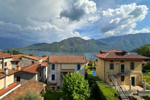 Mezzegra Appartamento con Giardino e Vista Lago 2