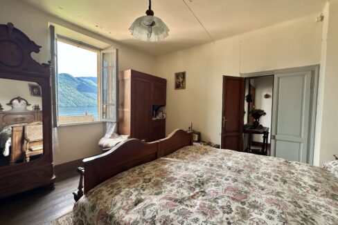 Mezzegra Appartamento con Giardino e Vista Lago 25
