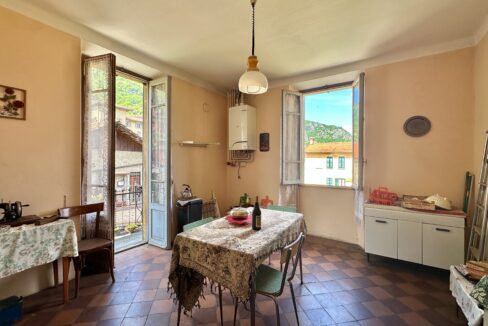 Mezzegra Appartamento con Giardino e Vista Lago 26