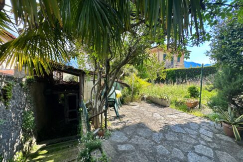 Mezzegra Appartamento con Giardino e Vista Lago 6