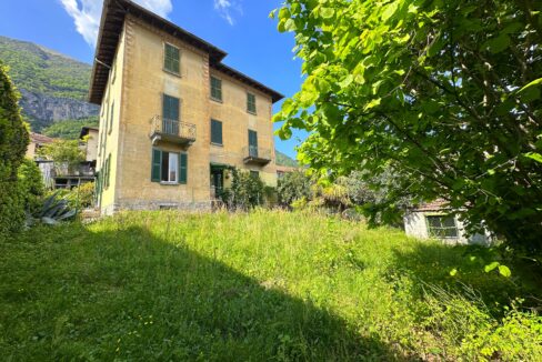 Mezzegra Appartamento con Giardino e Vista Lago 8