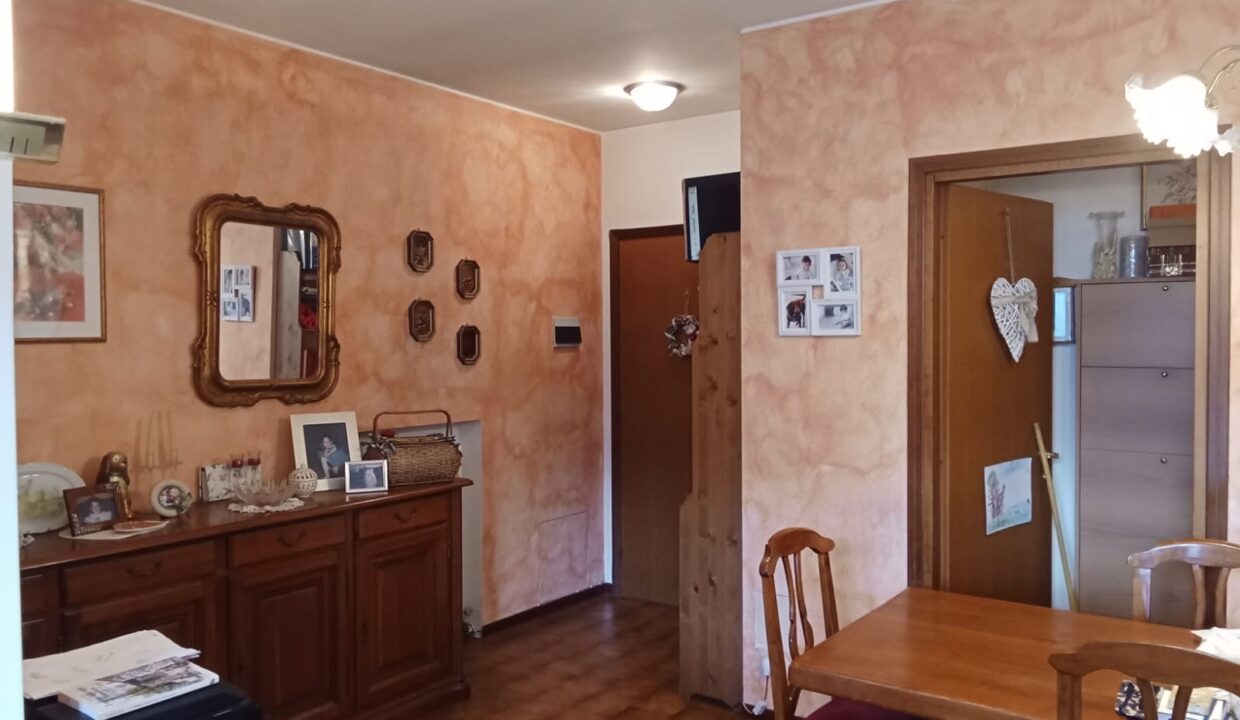 Mezzegra Appartamento con Vista Lago 10