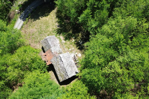 Pianello Rustico con Terreno